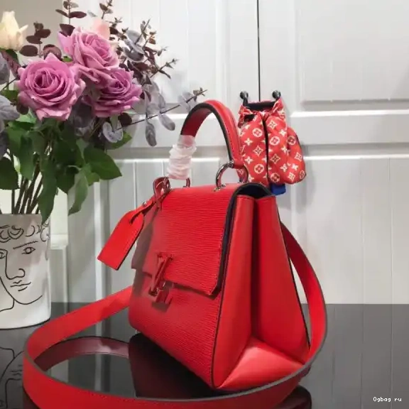 GRENELLE VUITTON PM LOUIS 0419